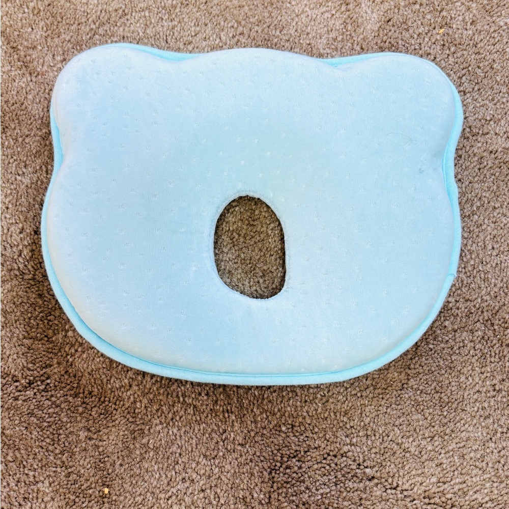 Infant head pillow